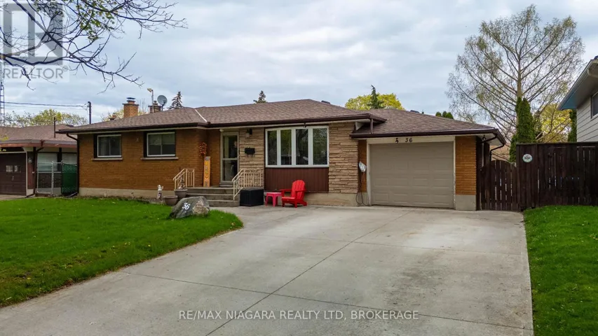 36 ST LAWRENCE DRIVE, St. Catharines (Bunting/Linwell), Ontario L2M2T9