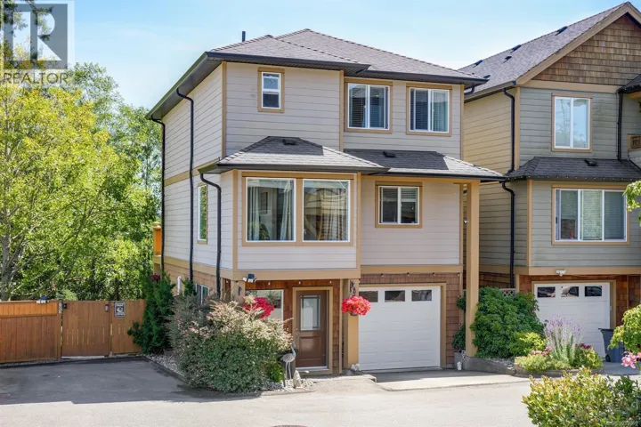 101 7091 Grant Rd W, Sooke, British Columbia V9Z0N6