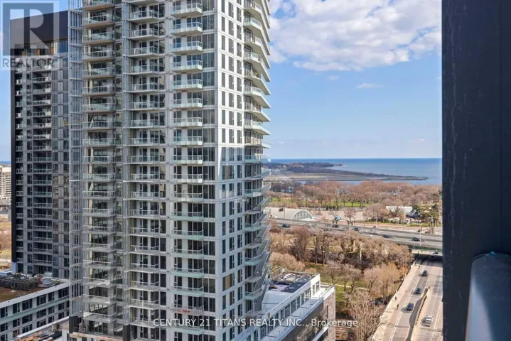 1922 - 19 WESTERN BATTERY ROAD, Toronto (Niagara), Ontario M6K3S4