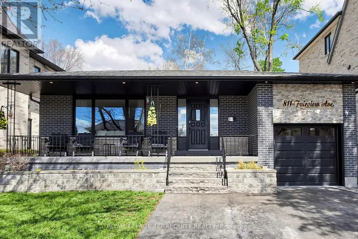 811 FAIRVIEW AVENUE, Pickering (Bay Ridges), Ontario L1W1M7