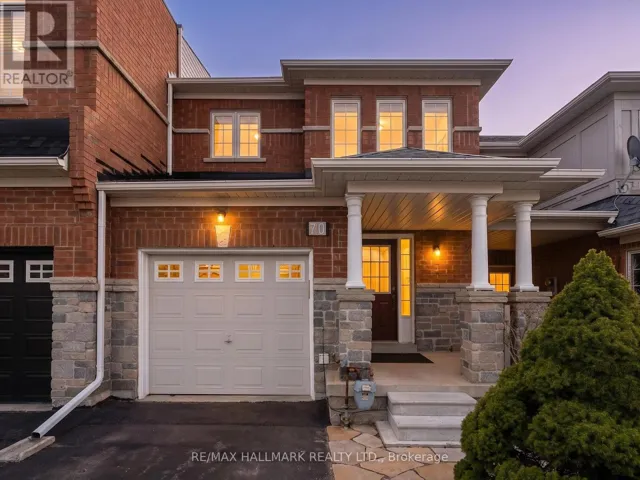 70 MAFFEY CRESCENT, Richmond Hill (Westbrook), Ontario L4S0A7