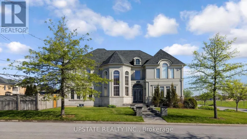 23 DALMENY DRIVE, Brampton (Credit Valley), Ontario L6X0X3