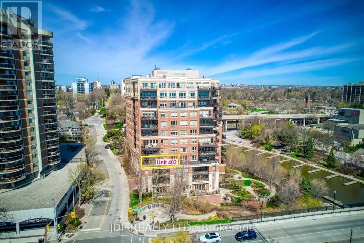 402 - 111 FORSYTHE STREET, Oakville (CO Central), Ontario L6K3J9
