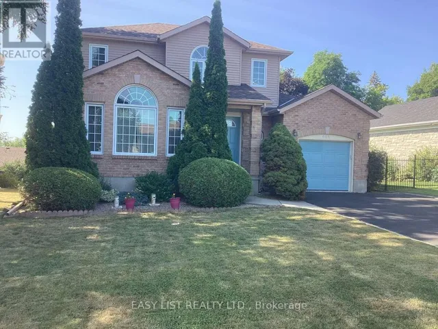 601 MACDONALD DRIVE, Gananoque, Ontario K7G3C3