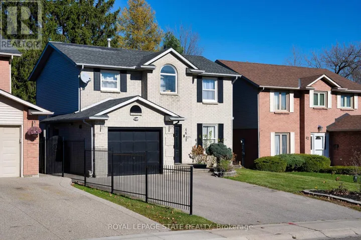 46 NOVOCO DRIVE, Hamilton (Gurnett), Ontario L9C7E8