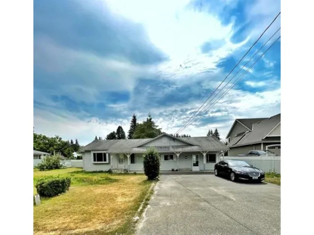 24954 56 AVENUE, Langley, British Columbia V4W1B1