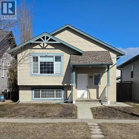 7 Lawford Avenue, Red Deer, Alberta T4R3B4