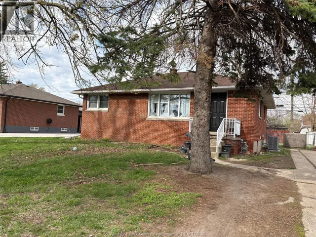 3580 McKay Unit# Lower, Windsor, Ontario N9E2R9