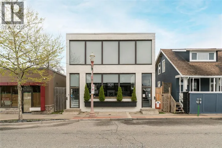 973 ERIE STREET, Windsor, Ontario N9A3Y9