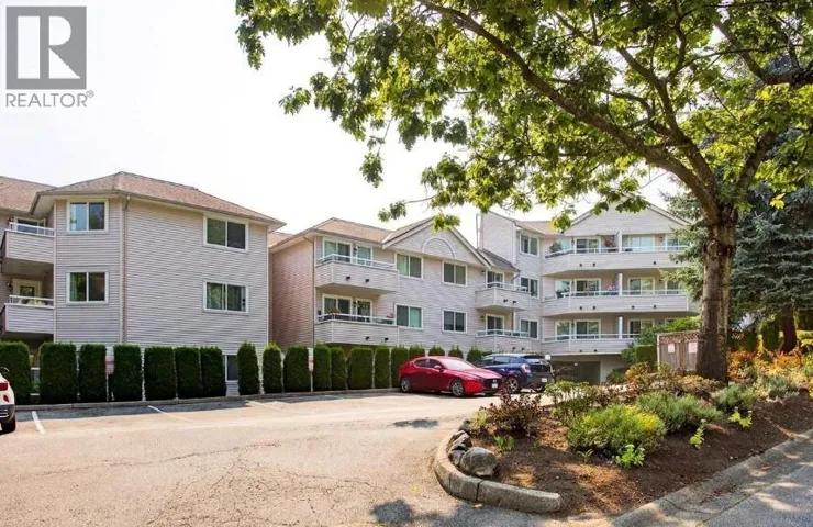 411 450 BROMLEY STREET, Coquitlam, British Columbia V3K6S5