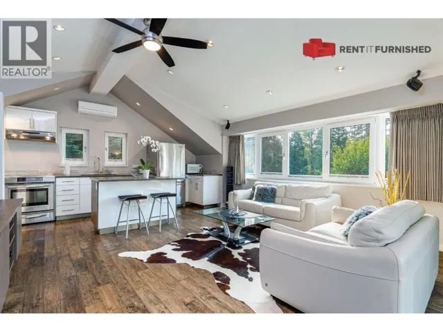 420B TEMPE CRESCENT, Vancouver, British Columbia V7N1E6