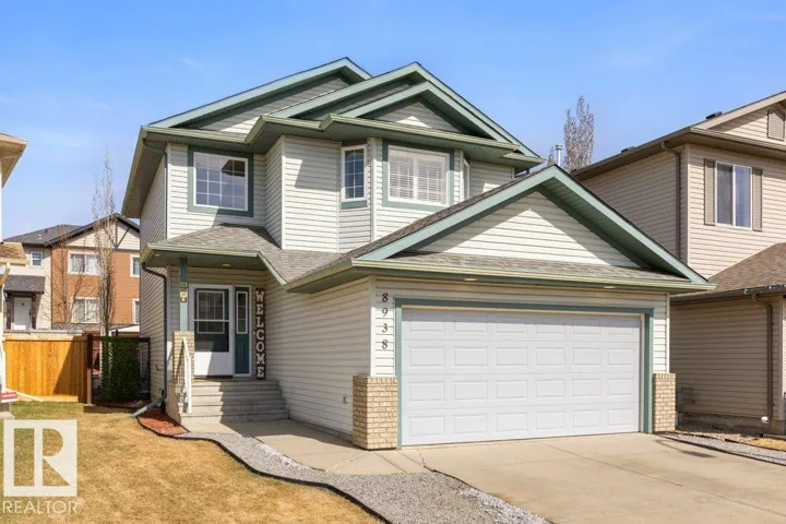 8938 179A AV NW, Edmonton, Alberta T5Z0A6