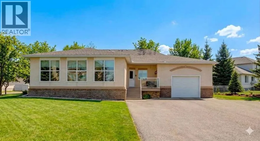 7, 43 Westlake Circle, Strathmore, Alberta T1P1P6