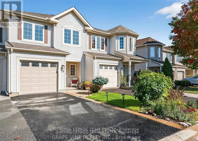 19 FIELDBERRY PRIVATE, Ottawa, Ontario K2J5E7