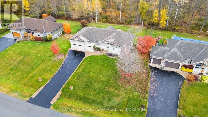 6703 PEBBLE TRAIL WAY, Ottawa, Ontario K4P0B7