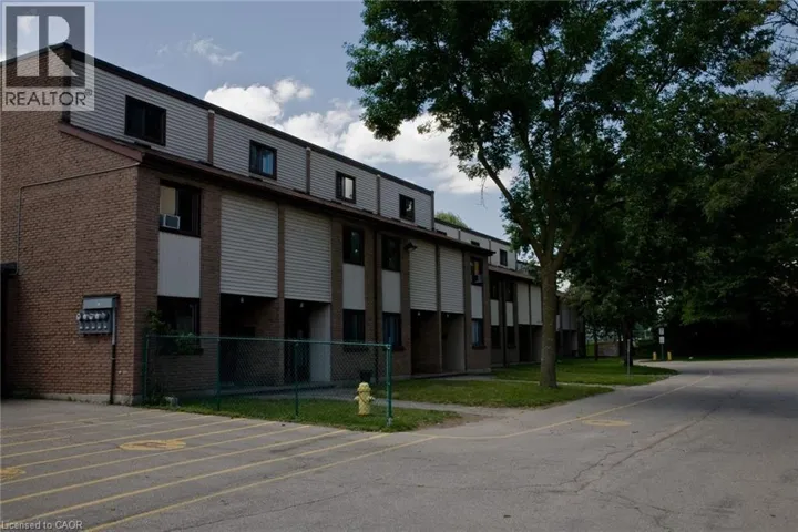 1200 COURTLAND Avenue E Unit# 37, Kitchener, Ontario N2C1K7