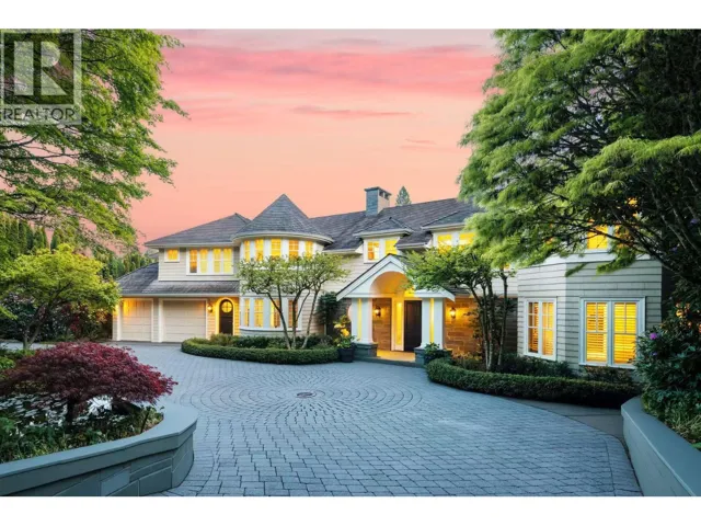 2956 PALMERSTON AVENUE, West Vancouver, British Columbia V7V2X3