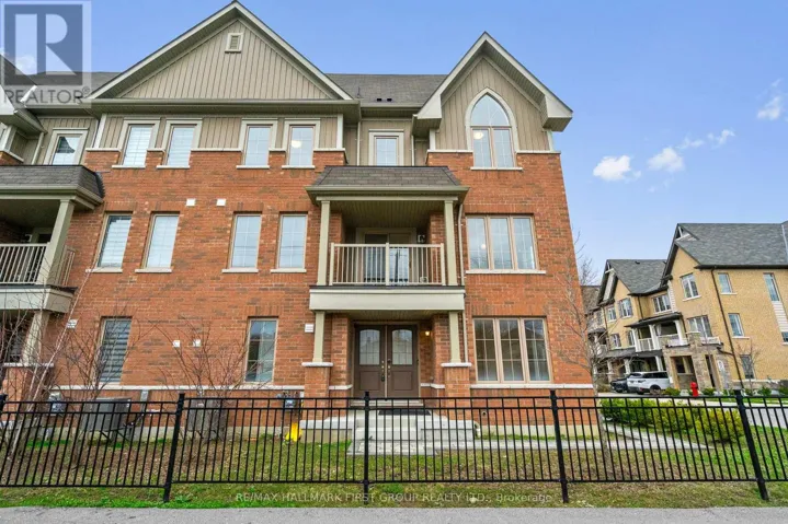 24 AMULET WAY, Whitby (Rolling Acres), Ontario L1R0R5
