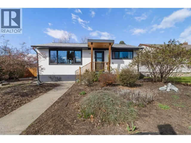 1892 Carruthers Street, Kelowna, British Columbia V1Y3B6