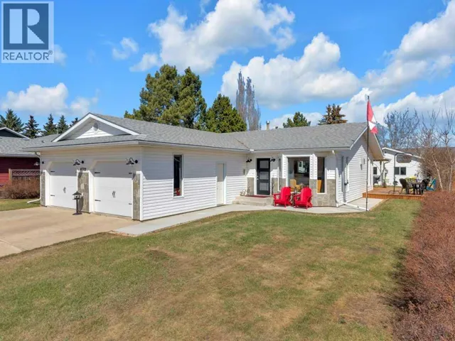 4702 57 Ave, Rimbey, Alberta T0C2J0