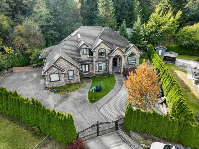 5479 124B STREET, Surrey, British Columbia V3X3T1