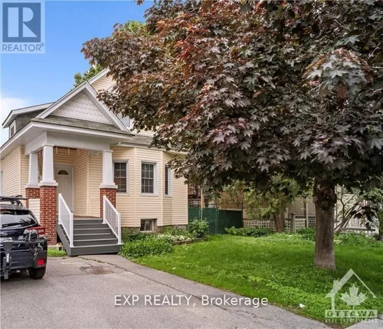 42 WARREN AVENUE, Ottawa, Ontario K1Y0R8