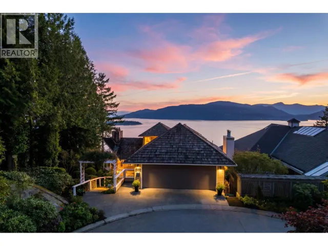 5447 MONTE BRE PLACE, West Vancouver, British Columbia V7W3A8