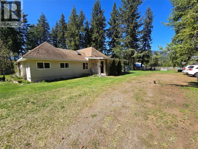 309 OLD NORTH THOMPSON Highway, Clearwater, British Columbia V0E1N2