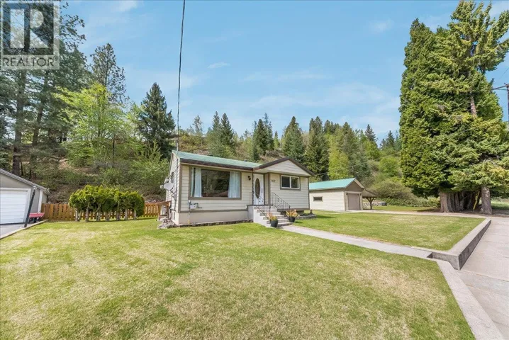 1107 Marianna Crescent, Trail, British Columbia V1R1C6