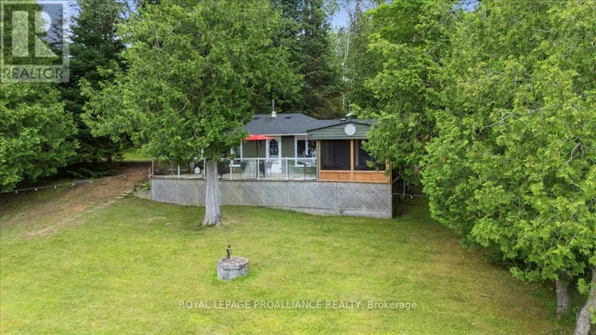 17 HALCOMB LANE, Limerick, Ontario K0L1P0