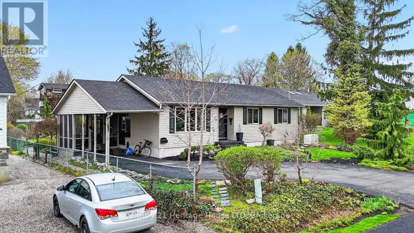 24 ADELAIDE STREET, Fort Erie (Lakeshore), Ontario L2A5K5