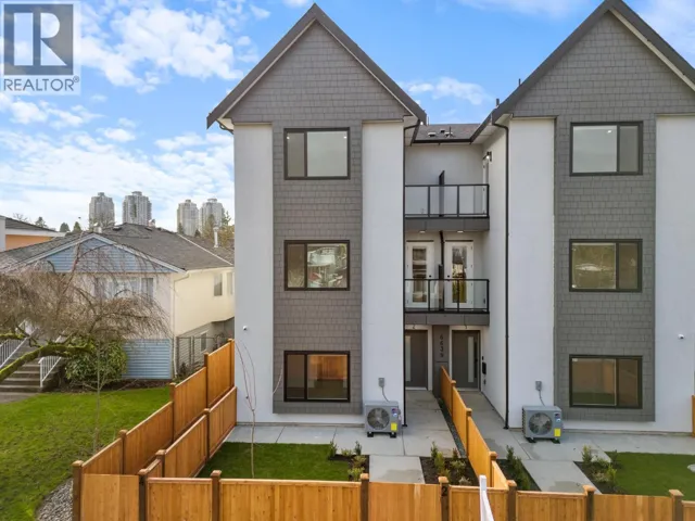 2 6639 ACACIA AVENUE, Burnaby, British Columbia V5E3J8