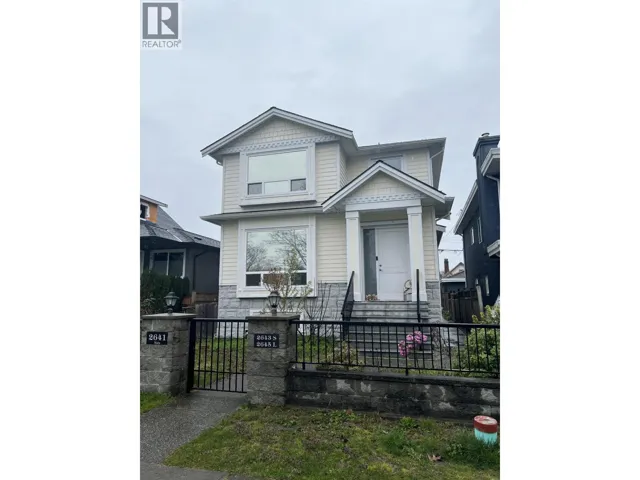 2641 GRANT STREET, Vancouver, British Columbia V5K3G8