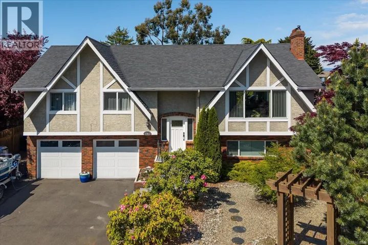 1583 Juan De Fuca Blvd, Parksville, British Columbia V9P1Y2