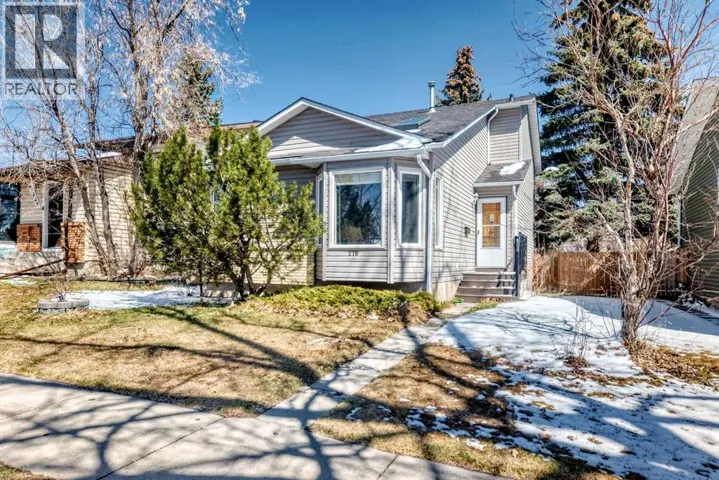 216 Hawkwood Boulevard NW, Calgary, Alberta T3G3E8