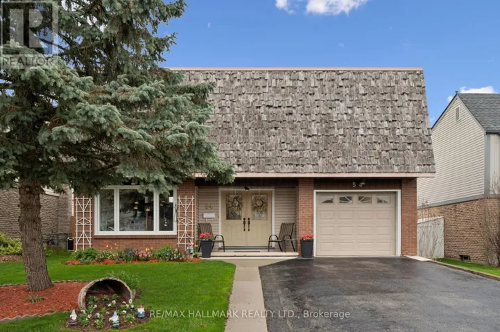 54 BLACKWELL DRIVE, Kitchener, Ontario N2N1P8