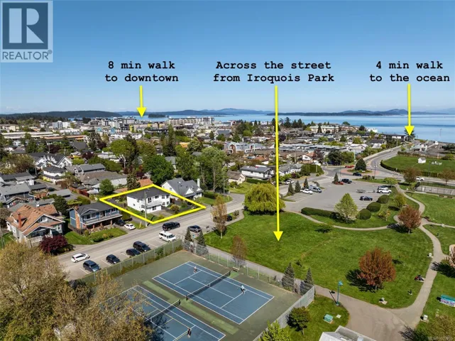 2344 Ocean Ave, Sidney, British Columbia V8L4V9