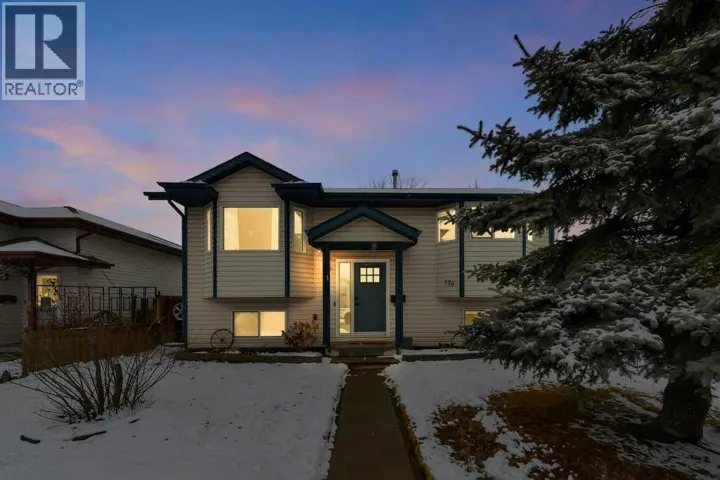 176 Westgate Crescent, Blackfalds, Alberta T4M0J9