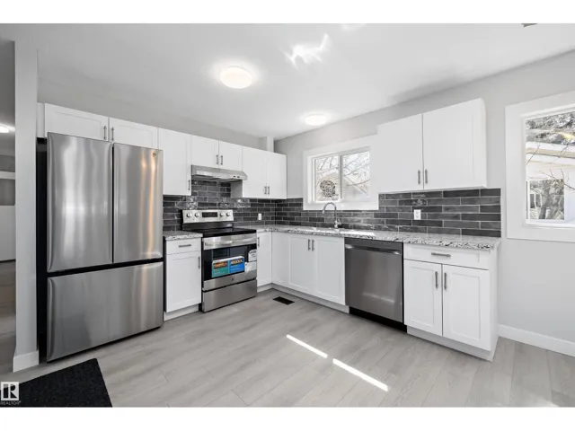 44 Rim RD NW, Edmonton, Alberta T6P1G7