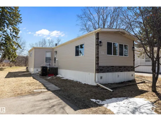 44 Rim RD NW, Edmonton, Alberta T6P1G7