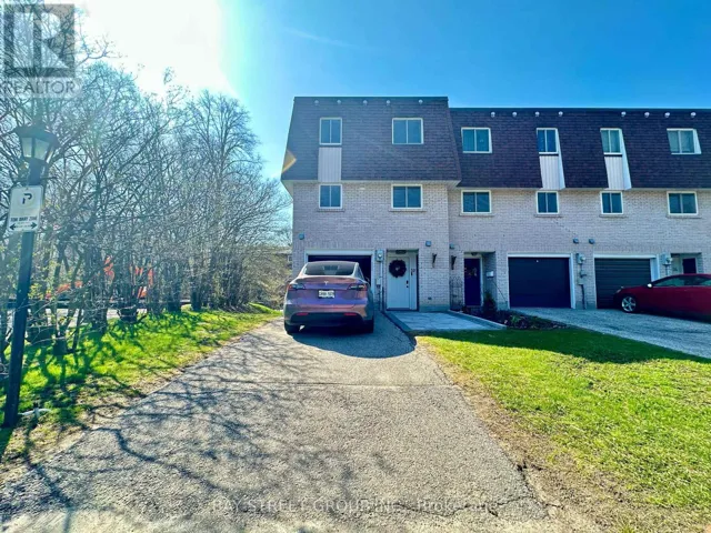 30 - 141 CLARK AVENUE, Markham (Thornhill), Ontario L3T4P4