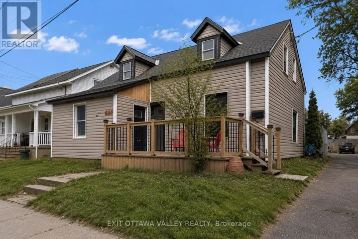 444 ISABELLA STREET, Pembroke, Ontario K8A5T7