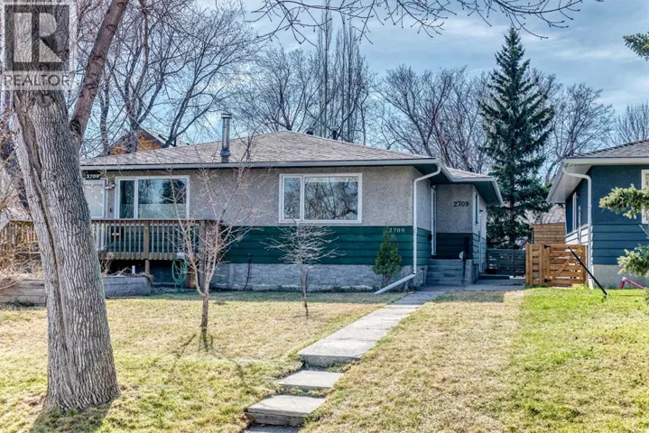 2709 16A Street NW, Calgary, Alberta T2M3R7