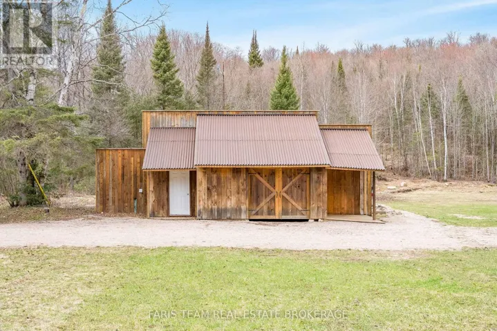 376 RIDING RANCH ROAD, South River, Ontario P0A1X0