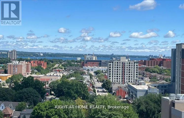 1303 - 212 KING WILLIAM STREET E, Hamilton (Beasley), Ontario L8R0A7
