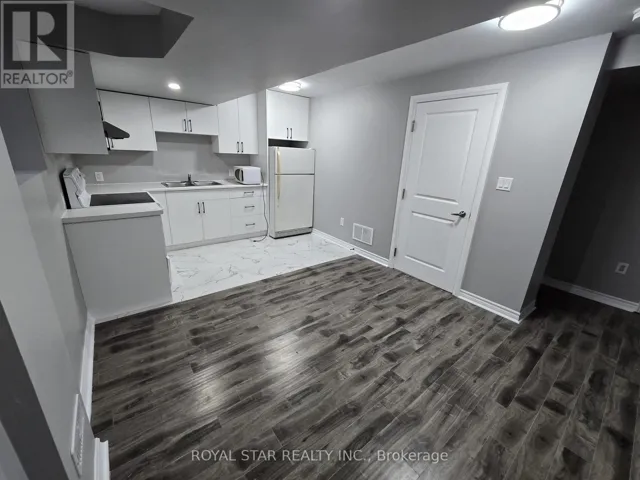 BSMT - 83 IRVING PLACE, London East (East D), Ontario N5V2H6