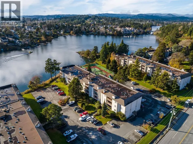 103 73 Gorge Rd W, Saanich, British Columbia V9A1L9