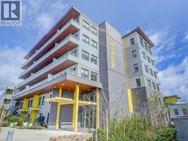 403 757 Tyee Rd, Victoria, British Columbia V9A7P7
