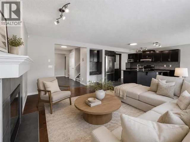 72 Pantego Close NW, Calgary, Alberta T3K0K1