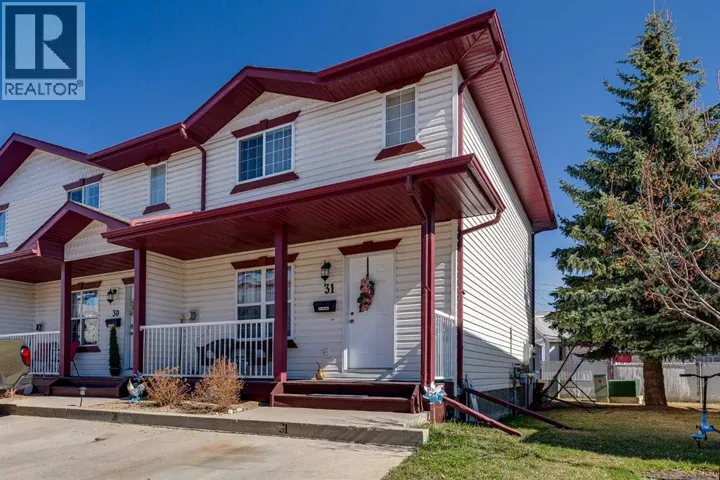 31 Kerry Wood Mews, Red Deer, Alberta T4N7B8